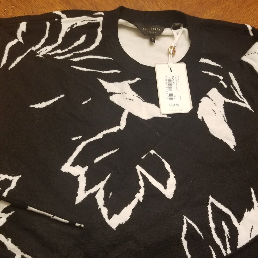 NWT -  TED SIZE 5 Sweater